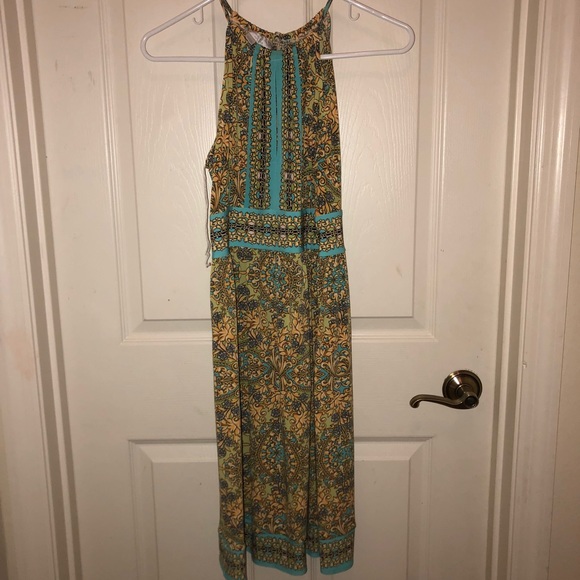 Patterned dress - Picture 1 of 2